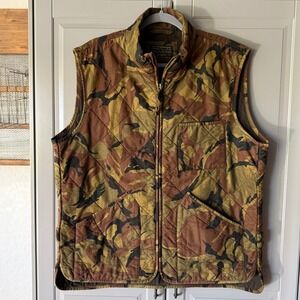 J. Crew Mens Quilted Camouflage Utility Vest, Green Brown, L